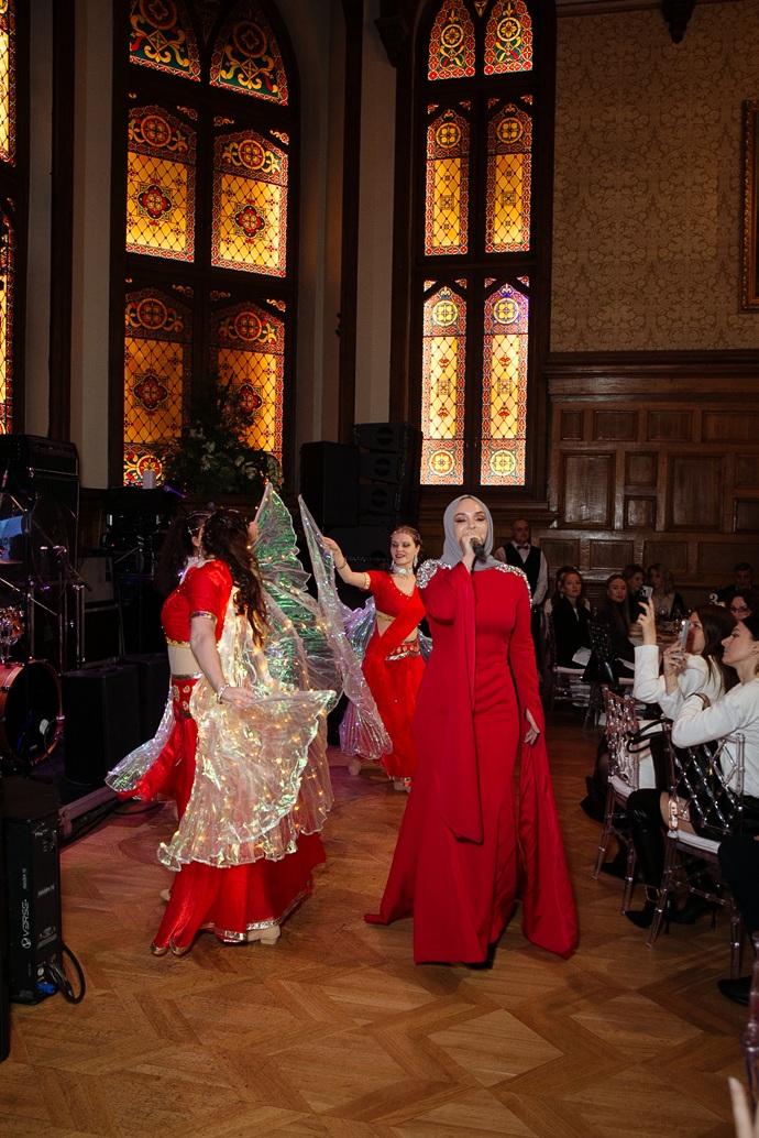 Лолита Милявская стала музой для композитора и поэта Ибрагима Аушева