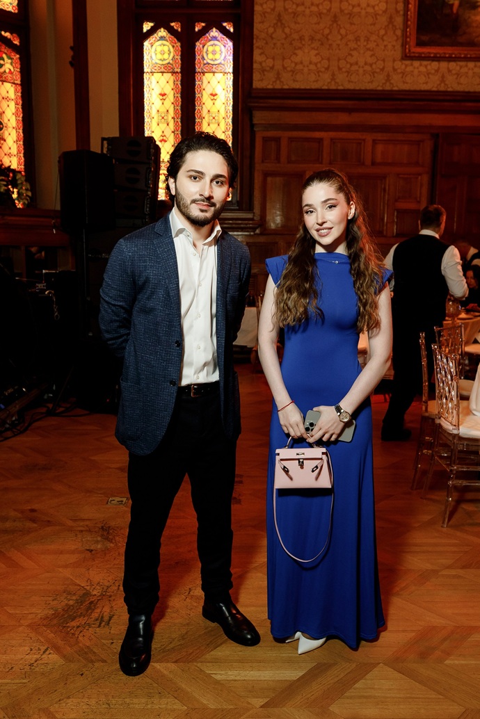 Лолита Милявская стала музой для композитора и поэта Ибрагима Аушева