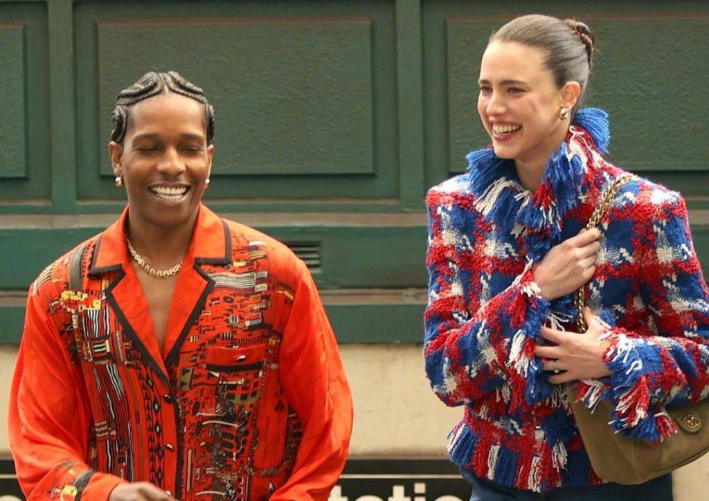 В Chanel решили пошутить над Рианной В Chanel решили пошутить над Рианной