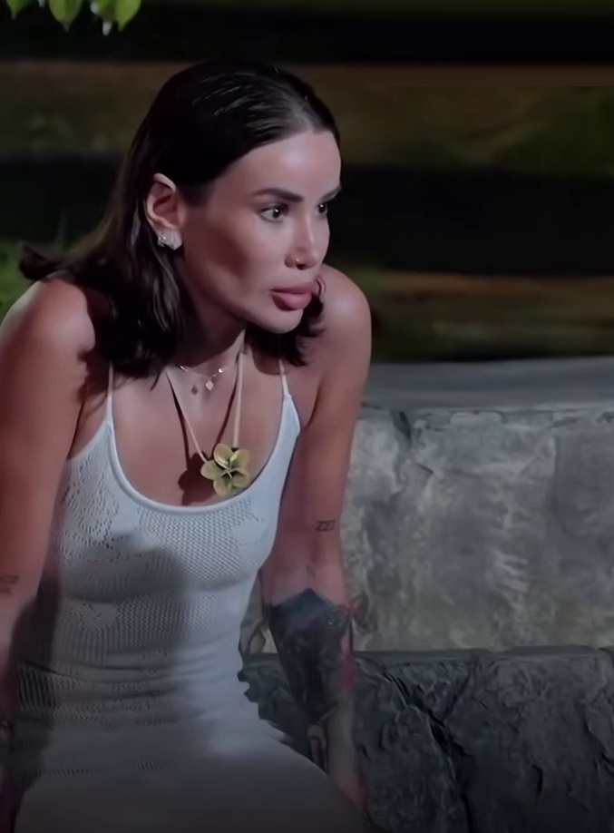 Айза опять выходит замуж Айза опять выходит замуж