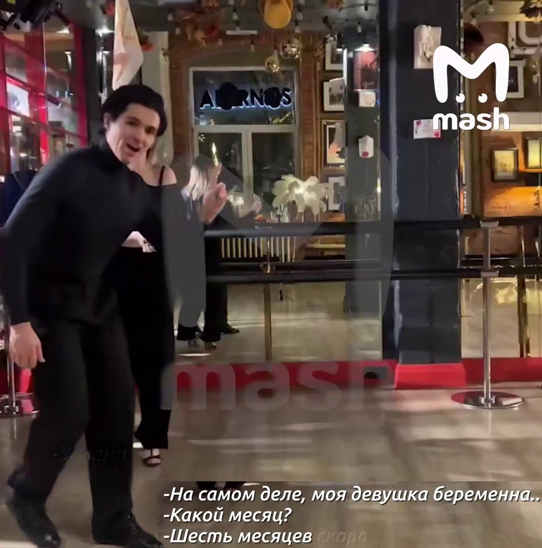 Стало известно имя мужчины, которому суждено стать отцом ребенка Валерии Чекалиной