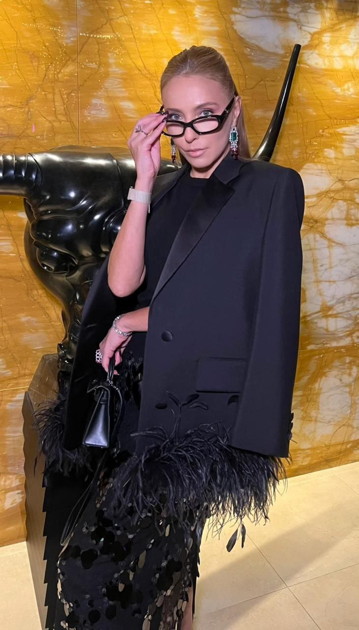 Татьяна Навка встречает новый год с новым лицом 