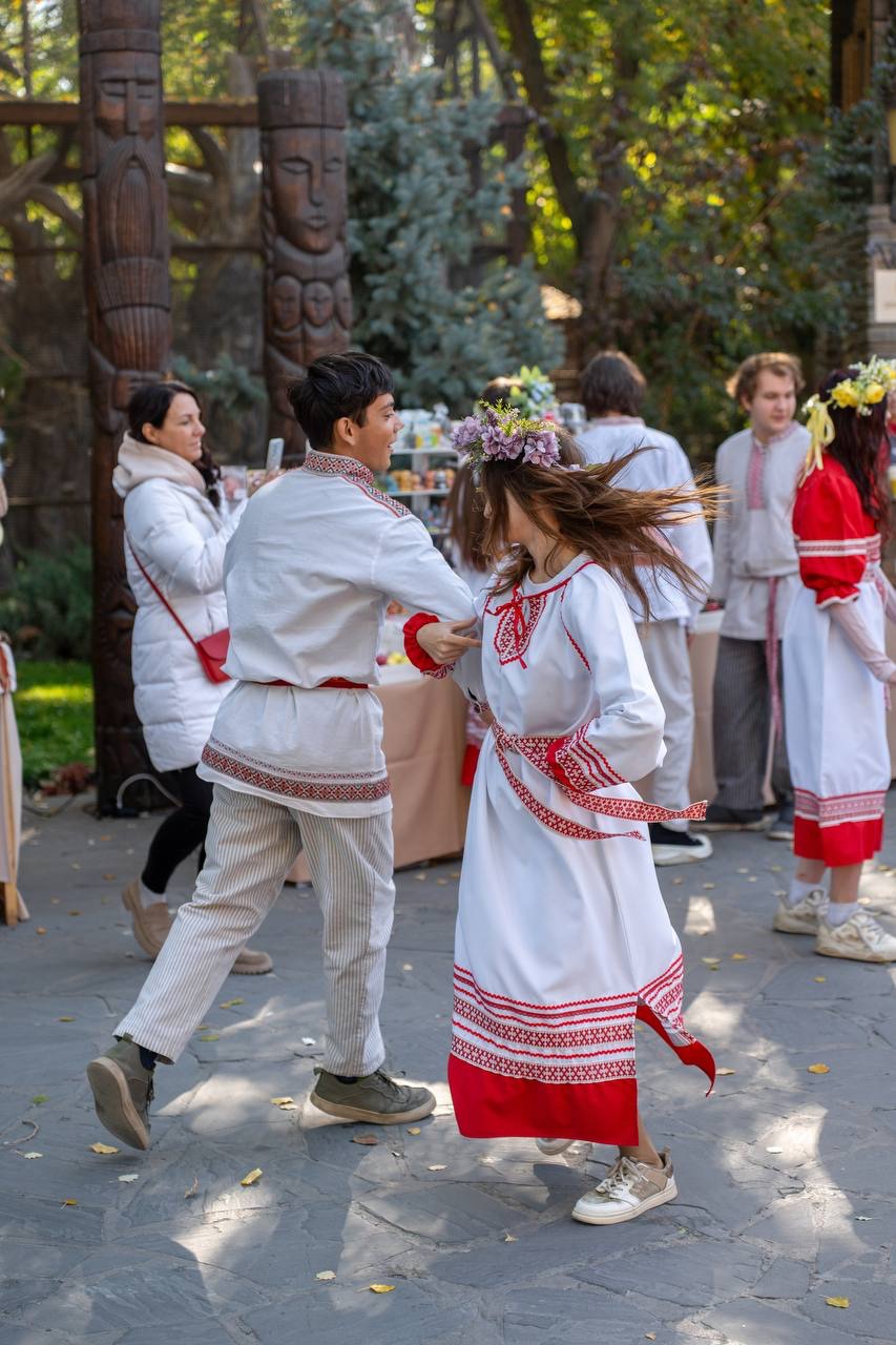 Чем ярмарка отличается от обычных маркетов? Разбираемся вместе с организатором «Уездной Ярмарки» Кариной Черновой-Дудко