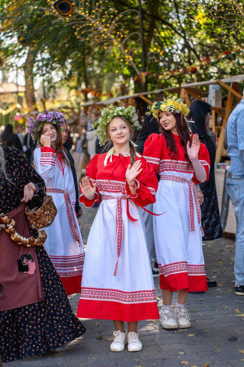 Чем ярмарка отличается от обычных маркетов? Разбираемся вместе с организатором «Уездной Ярмарки» Кариной Черновой-Дудко