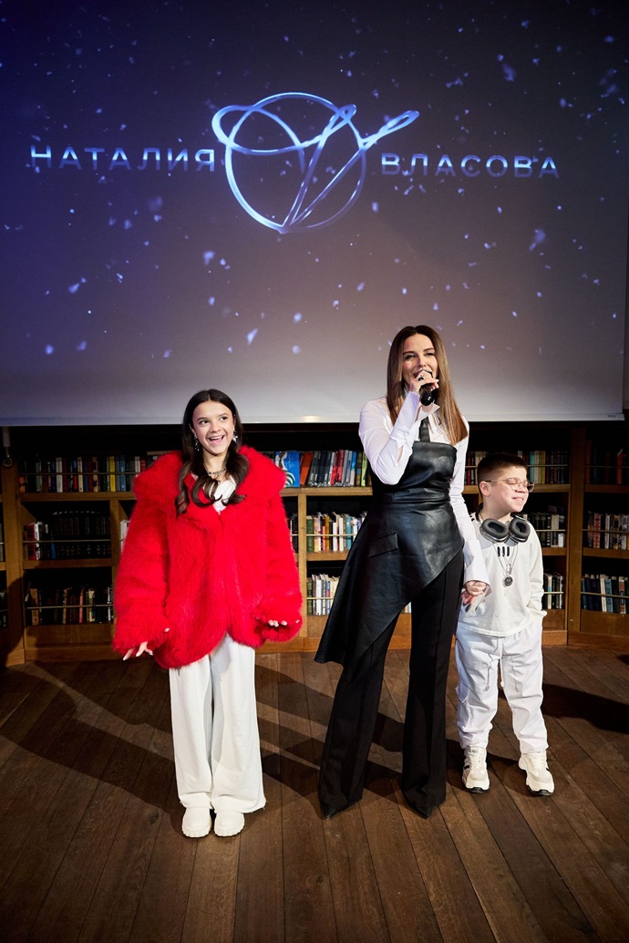 Наталья Бочкарёва, Екатерина Андреева, Валерия и Иосиф Пригожин стали участниками первого сезона мотивационного шоу Наталья Бочкарёва, Екатерина Андреева, Валерия и Иосиф Пригожин стали участниками первого сезона мотивационного шоу