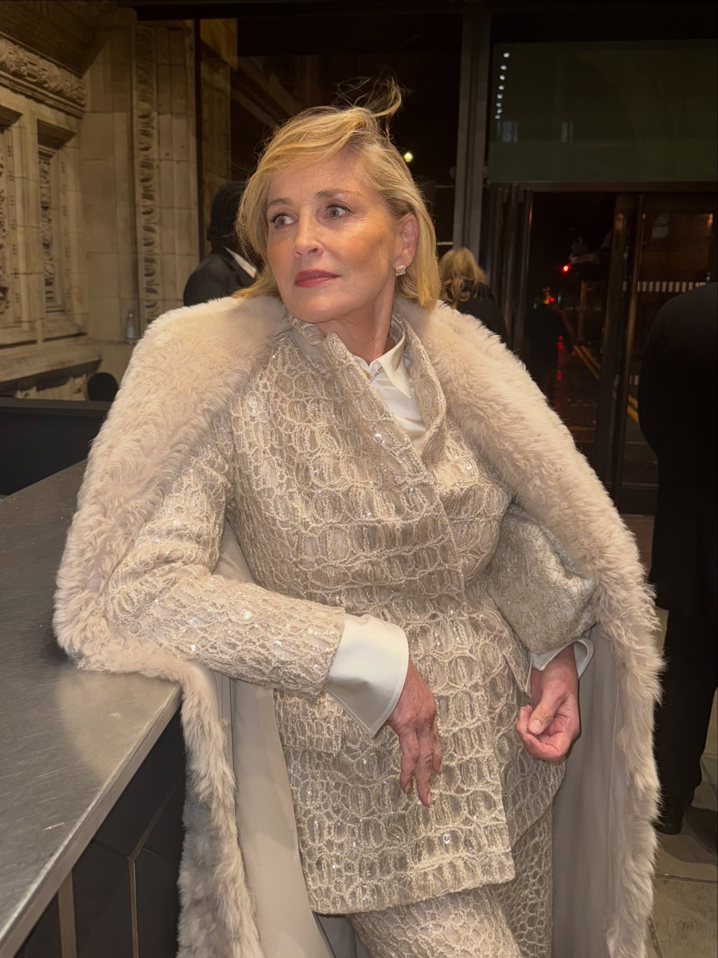 Шэрон Стоун в очередной раз подтвердила свое утверждение, что возраст просто цифра