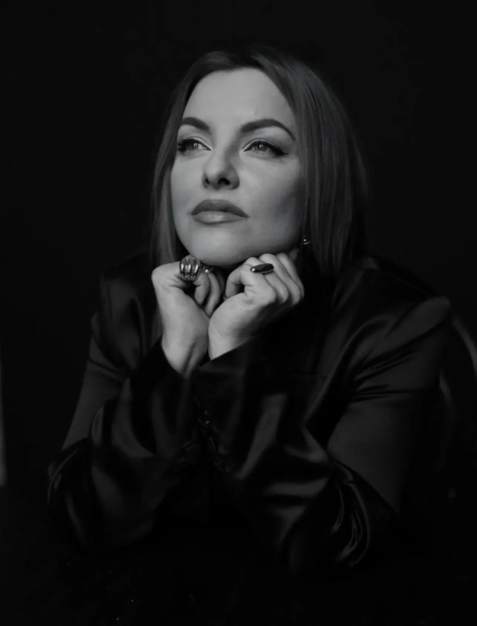 «Стиль Nirvana в прошлом»: Елизавета Петрова рассказала о своем реальном гардеробе, кризисе института брака и паломничествах. «Стиль Nirvana в прошлом»: Елизавета Петрова рассказала о своем реальном гардеробе, кризисе института брака и паломничествах.