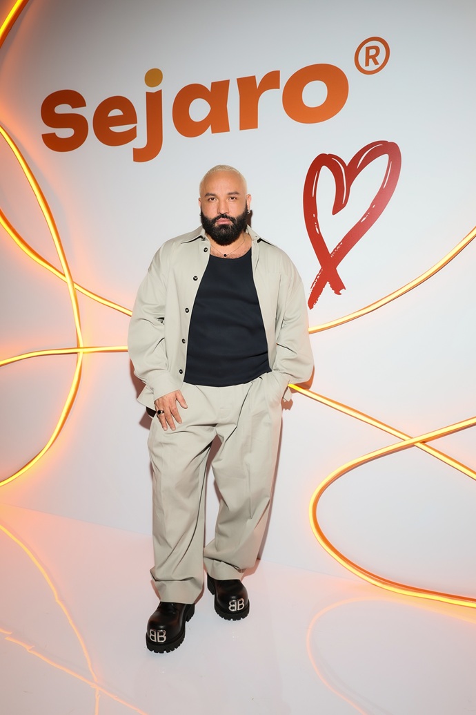 Главный тренд VOICE Beauty Awards 2026: как Седжаро стал «Инновацией года» и покорил звездный бомонд Главный тренд VOICE Beauty Awards 2026: как Седжаро стал «Инновацией года» и покорил звездный бомонд